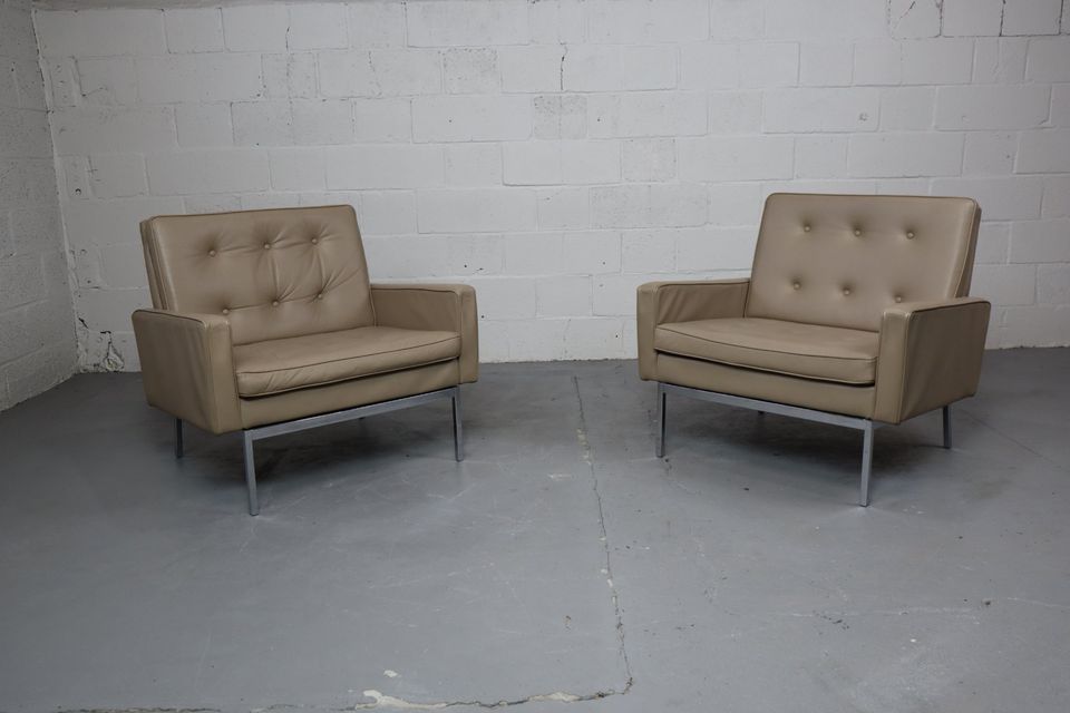 Florence Knoll lounge chairs model 65a 