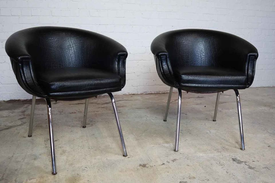 Pair of Mid-Century armchairs